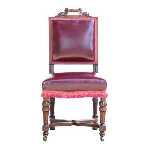 burgundy accent chair 3