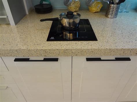 Матовая черная ручка двери шкафа ящика алюминиевого сплава, плоская ...