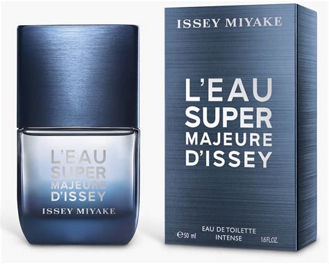 Issey Miyake L'EAU SUPER MAJEURE D'ISSEY Туалетная вода 50 мл