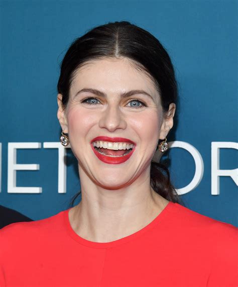 Alexandra Daddario Busty Red Dress Amc Upfront Hot Celebs Home