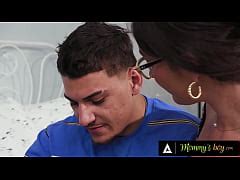 Mommy S Boy Caring Pawg Milf Katrina Colt Spreads Her Legs To Let Hung Stepson Experiment Anal