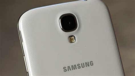 Samsung Galaxy S4 edges out iPhone 5 in camera test - CNET