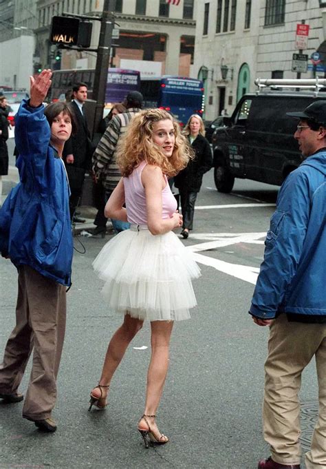 Sarah Jessica Parker S Best Sex And The City Fashion Moments Ahead Of