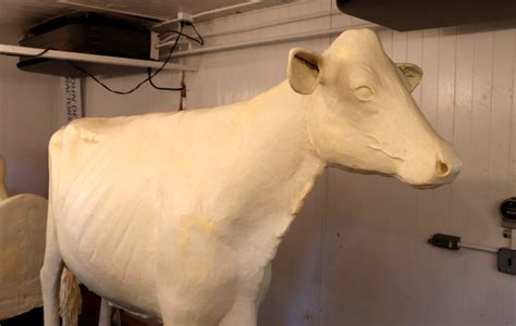 A Look At The Iowa State Fairs Butter Sculptures From Fdr To Garth Brooks Artnews Super News