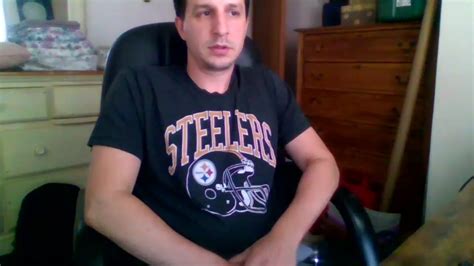 Str Whkte Guy Spreads Ass In His Room ThisVid