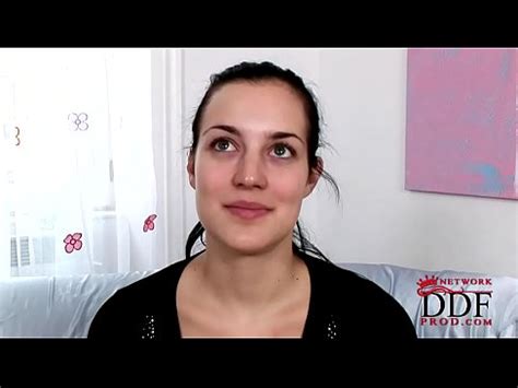 Carmen Croft Flawless Babe Shows Everything Casting XVIDEOS