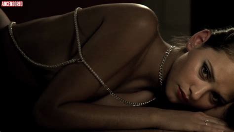 Anne Serra nude pics página