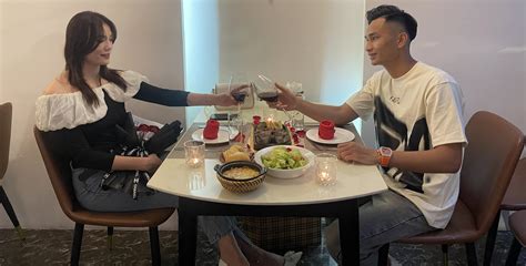 Hot girl bóng chuyền nữ Việt Nam bất ngờ giới thiệu bạn trai nam thần là võ sĩ tài năng sở