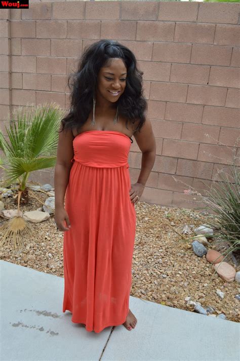 Hot Amateur Babes Teasing Seductively For Their First Shoots Photos