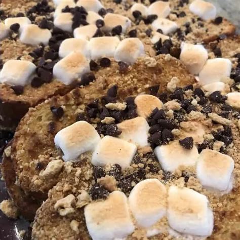 100+ Best Christmas Breakfast Recipes - Return to the Kitchen