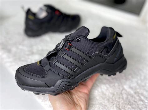 Купить кроссовки Adidas Terrex Swift утепленные в СПб