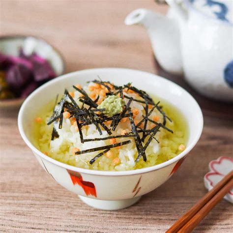 Ochazuke (Japanese Tea over Rice) - Umami Pot