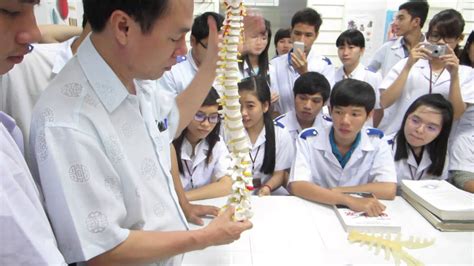 Giai Phau Cot Song That Lung Hot Sex Picture