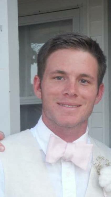 Thumbs Pro Solidmilitarystuds Very Hot USN Boy Hung Well Thick Loves Getting Sucked Deep