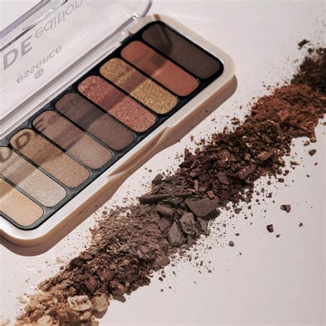 ESSENCE PALETTE FARD À PAUPIÈRE THE NUDE EDITION Yousarssif Tunisie