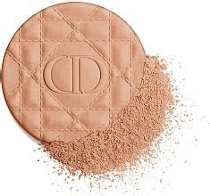 Dior Forever Nude Bronze Velvet Brązujący puder do twarzy z matowym wykończeniem Makeup pl