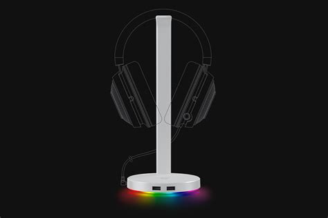 Подставка под наушники Razer Base Station Chroma V2 – Купить в Москве в ...
