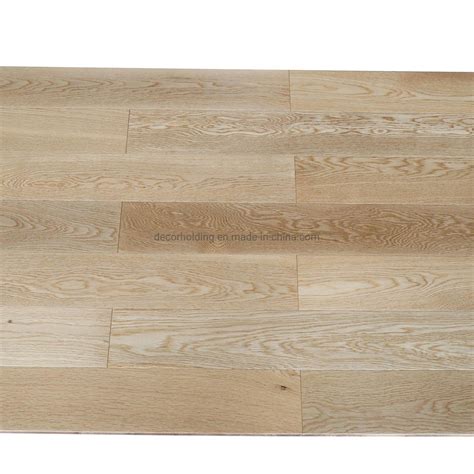 Natural Russian Oak Wood Multi Layers Engineerd Flooring China