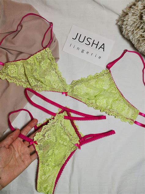 Ensemble De Lingerie En Dentelle Vert Avec Lingerie Sexy Rose Etsy