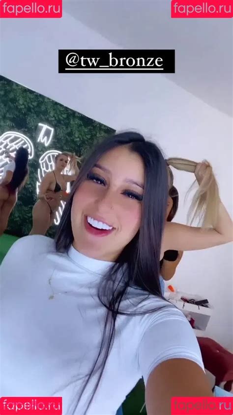 Leaks Nude Giulia Porto Onlyfans Photo Gallery Fapello One