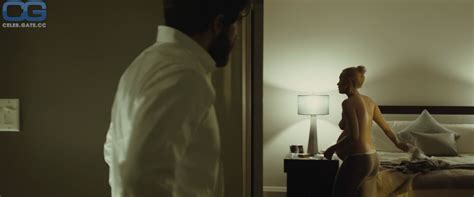 Sarah Gadon Nude Pictures Photos Playboy Naked Topless Fappening