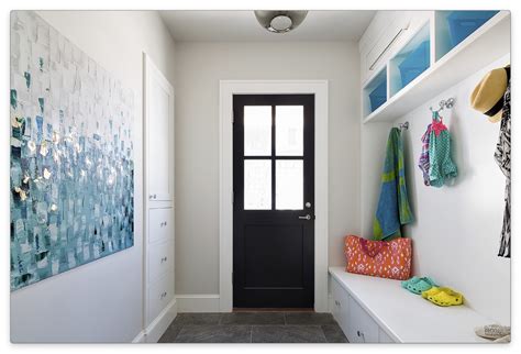 Настенные вешалки в прихожую, коридор - оригинальные идеи, фото