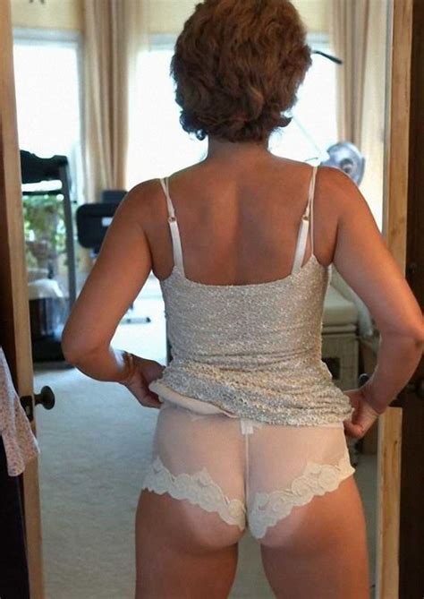 Amateur Mature Women In Panties Cumception