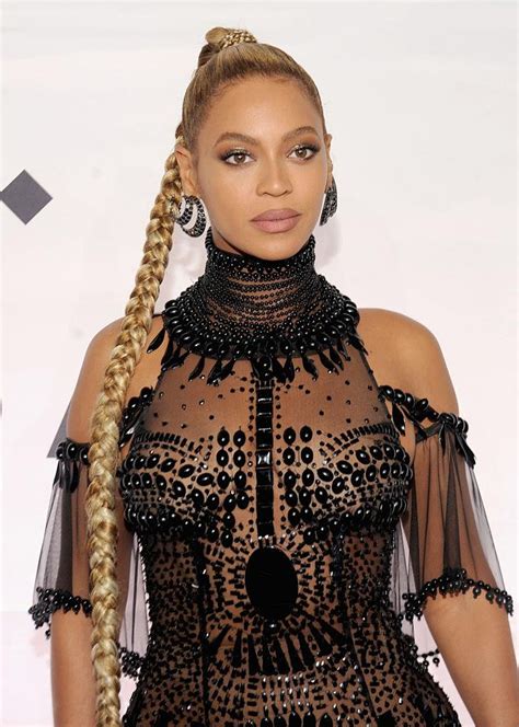 Beyonce Net Worth: $440M - xoNecole