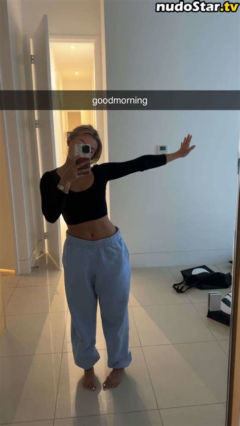 Katie Sigmond Katiesigmondd Nude Onlyfans Photo Nudostar Tv