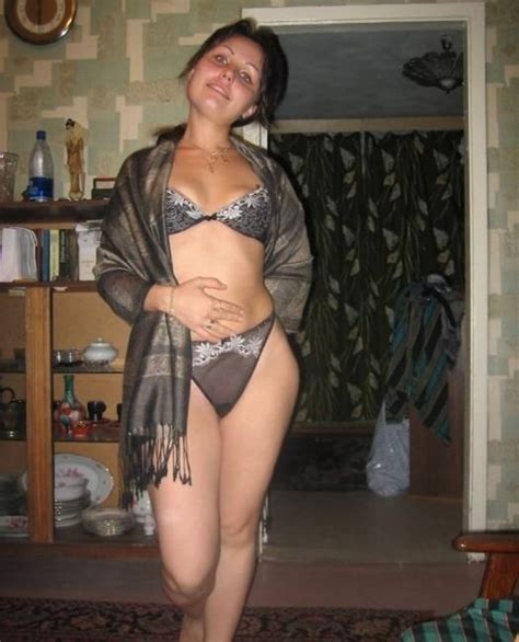 Amateur Erotic Zrelye Pyshnye Zhenschiny V Bele I Chulkah Porn Pic