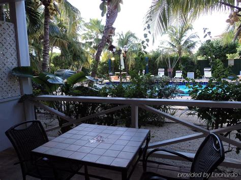 Caribbean Paradise Inn Hotel Grace Bay, Turks And Caicos Islands