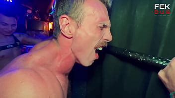 FCKBus Suruba de Machos no Ônibus pelas ruas da Cidade XVIDEOS