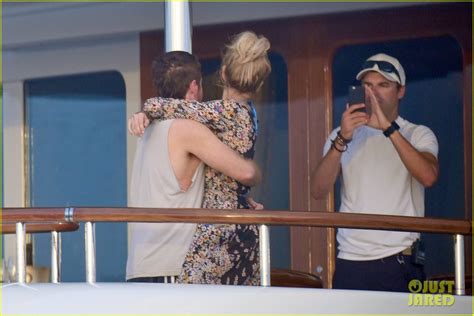 Kevin Connolly Parties With A Mystery Blonde In St Barts Photo 3271665 Kevin Connolly Photos