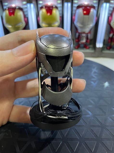 DC DAWN OF JUSTICE BVS HOT TOYS 1 6 SCALE MMS342 SPECIAL EDITION BATMAN HELMET TECH COWL WITH