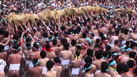 Japan S Naked Festival Youtube