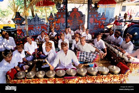 Indonesia Bali Gamelan music wedding marriage Stock Photo - Alamy