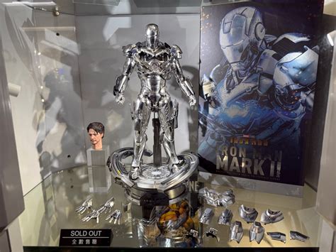 全新現貨啡盒未開 Hottoys MMS733D59 Iron Man Mark II 2 0 MMS733 Hot Toys 全新電鍍合金銀 Sliver Diecast Chrome