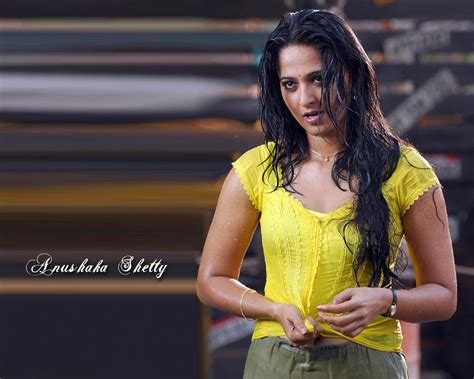 Anushka Shetty Hot Photos Sports Updates