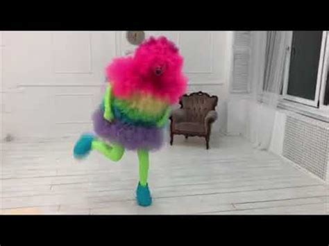 Танцующий пипидастр - YouTube