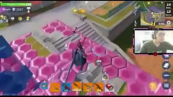 Un Negro Se Enoja Y Pega Un Golpe Con La Verga A Otra Persona Xvideos