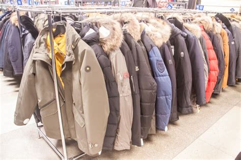 Как защитить шкаф от моли: хитрости, о которых не стоит забывать ...