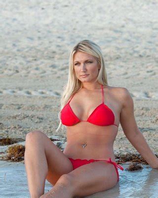 Brooke Hogan Posing Only In Topless And Panties Porn Pictures XXX Photos Sex Images