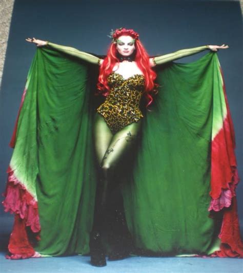 Pin By Phyllis Slayton On Poison Ivy Uma Thurman Poison Ivy Cosplay