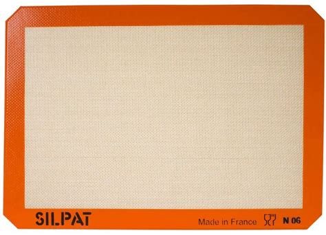 Silicone Silpat Baking Mat - Jess Delicious Living