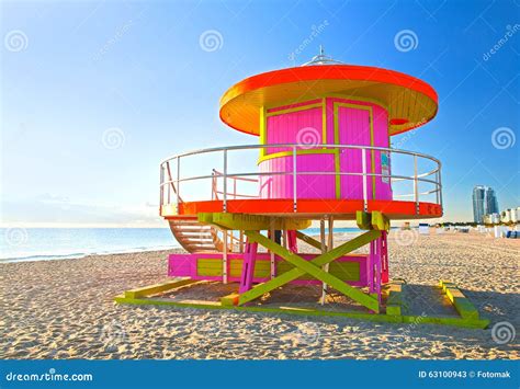 Sunrise In Miami Beach Florida With A Colorful Pink Lifeguard House