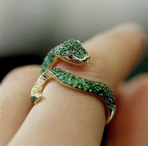 venym collection theo fennell