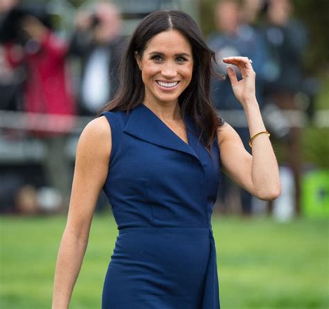 The Meghan Markle Mole Twitter Conspiracy: Fact or Fiction? - 0uqb69p