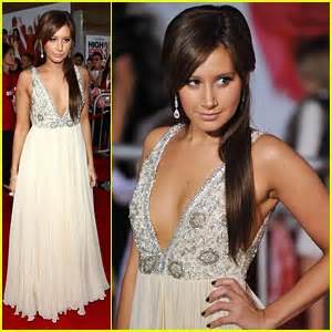 Ashley Tisdale Blonde To Brunette Ashley Tisdale Just Jared Celebrity News And Gossip