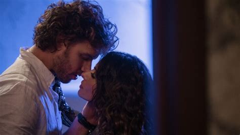 Adam Demos La Star De Sex Life Promet Une Saison Encore Plus Piment E Grazia