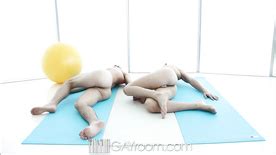 Gayroom Two Hot Naked Guys Do Yoga Before Sex Cnn Amador